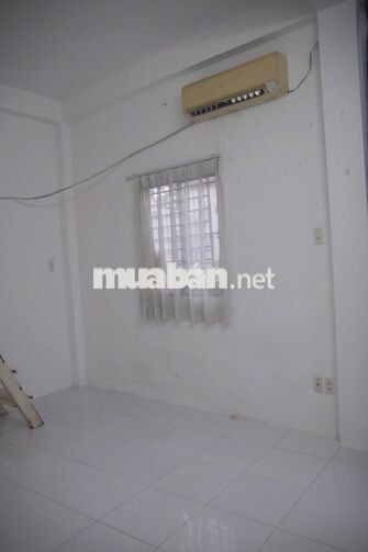 Cho thuê nhà nguyên căn hẻm 54 Trần Quang Khải