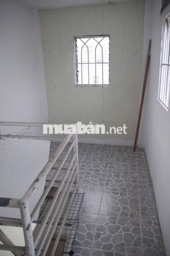 Cho thuê nhà nguyên căn hẻm 54 Trần Quang Khải