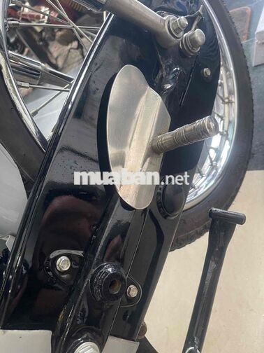 Honda SS50 49cc màu Đen Bạc