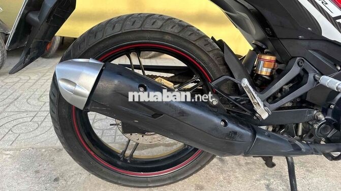 Yamaha Exciter 150 2017 Trắng đen ( hỗ trợ góp )