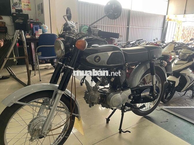 Honda SS50 49cc màu Đen Bạc