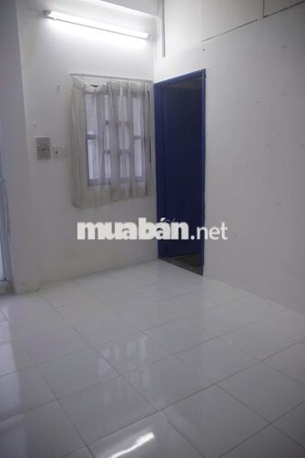 Cho thuê nhà nguyên căn hẻm 54 Trần Quang Khải