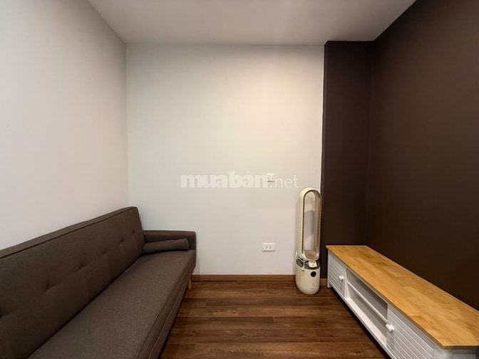 Cho thuê C/c Sky Center, 16 Phổ Quang cho thuê căn 3PN giá thuê 18tr