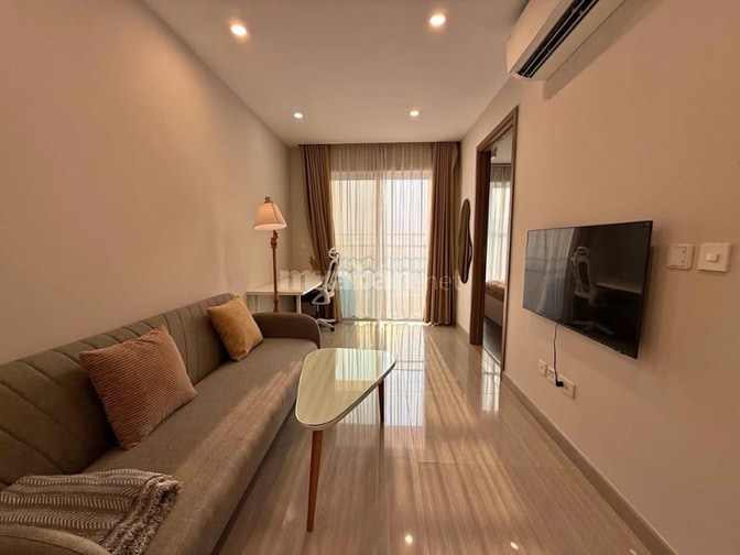 Cho thuê C/c Sky Center, 16 Phổ Quang cho thuê căn 3PN giá thuê 18tr