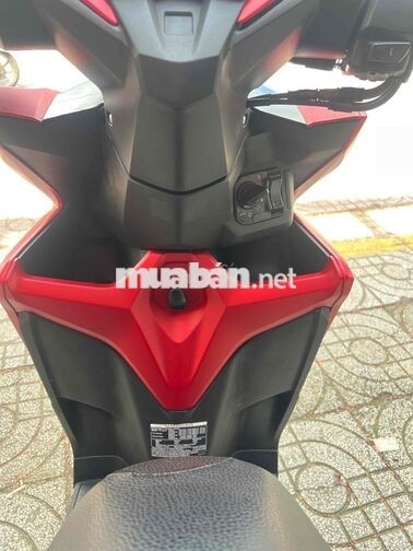 Honda Vario 150 10250 km màu Đỏ