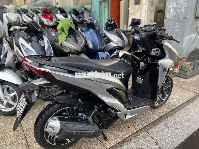 HONDA VARIO 2015 BẠC
