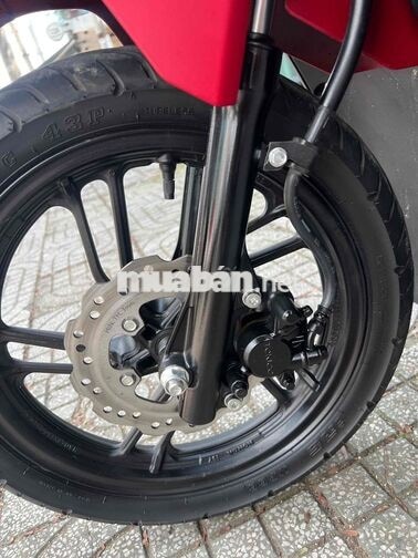 Honda Vario 150 10250 km màu Đỏ