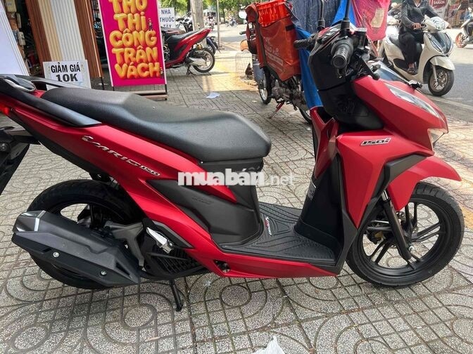 Honda Vario 150 10250 km màu Đỏ