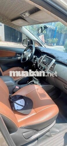 Toyota Innova 2013 8 chỗ Nâu vàng bản E ko taxi