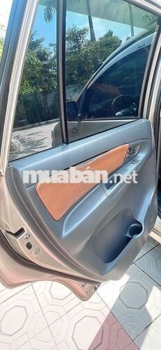 Toyota Innova 2013 8 chỗ Nâu vàng bản E ko taxi