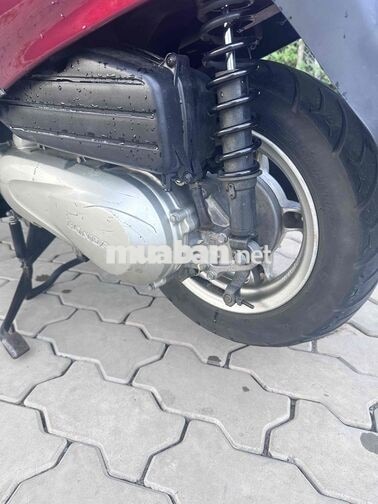 Honda Lead màu Đỏ
