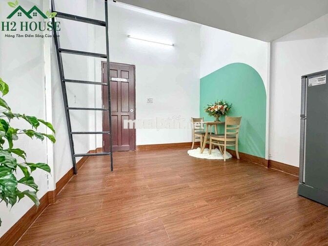 Cho Thuê Căn Hộ Dịch Vụ Duplex Cửa Sổ Trời Ngay Nguyễn Thái Sơn