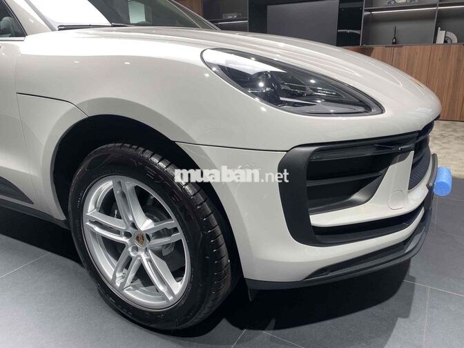 Porsche Macan 2023 17000 km Xám