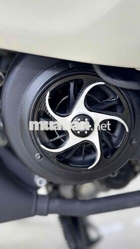 Vespa Sprint Up Full bản New cor 2026