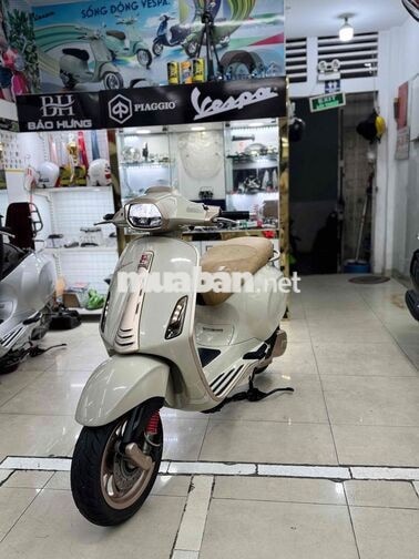 Vespa Sprint Up Full bản New cor 2026
