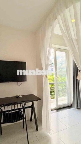 Cho Thuê Căn Hôn 1 Pn Ban Công Full Nt Gần Rmit,Tdtu,Ufm,Lotte