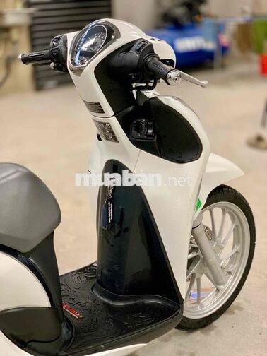Honda SH Mode 125 CBS 2025 15000 km Trắng Xe Đẹp