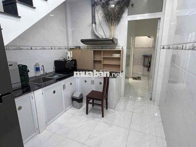 CHO THUÊ NHÀ- ĐƯỜNG Ô TÔ SÁT LOTE- 1 TRỆT 1LẦU- NHÀ MỚI -GIÁ 15 TR/th