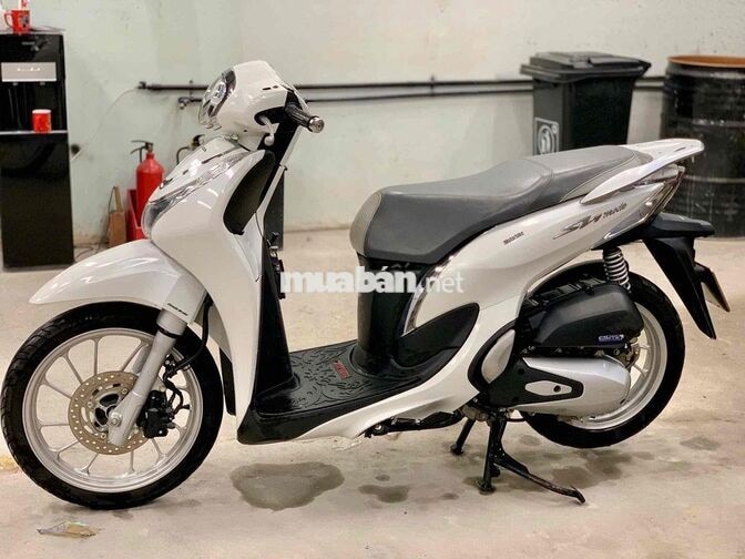Honda SH Mode 125 CBS 2025 15000 km Trắng Xe Đẹp