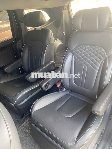 Hyundai Custin 2024 2.0 Premium Trắng