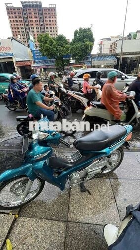 Honda Future 2002 110cc màu xanh