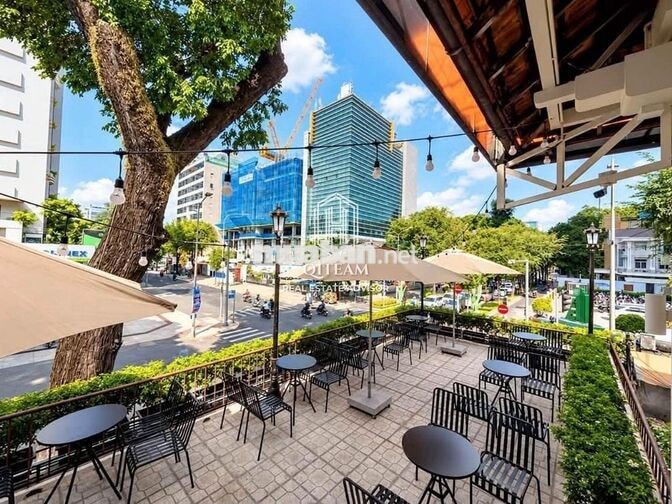 GÓC 2MT NAM KỲ KHỞI NGHĨA  - 12x20 Kinh Doanh Tự Do - Vị Trí Đẹp