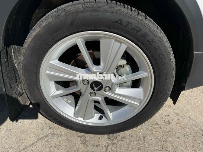 VinFast VF 5 2024 Plus Trắng