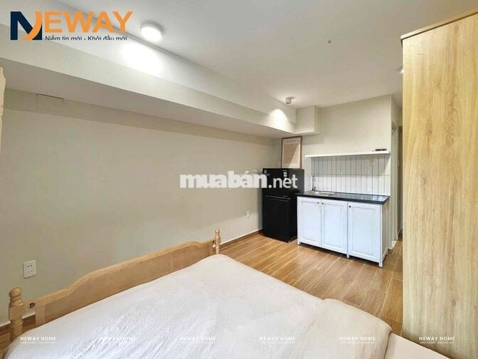 Căn Hộ Studio Cao Cấp - Cửa sổ thoáng - Full Nội Thất - Ngay Đầm Sen