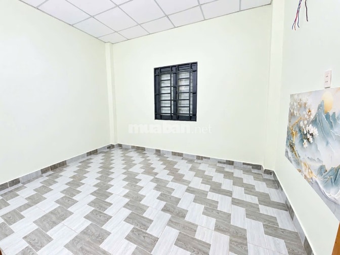 Chính chủ bán nhà thạnh xuận 22 đúc 1 lầu hẻm xe tải thông,sh riêng
