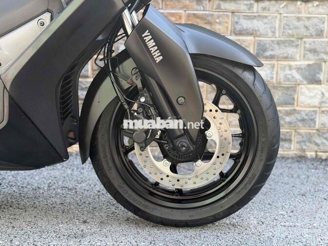 Yamaha Xmax 300 ABS 400km