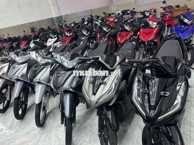 Honda Vision Yamaha Vario Exciter Đa dạng
