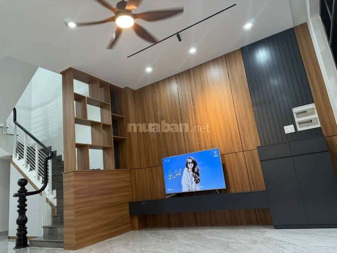 28-CHO THUÊ NHÀ 3 TẦNG FULL NỘI THẤT HOÀNG XUÂN NHỊ, HÒA CƯỜNG 