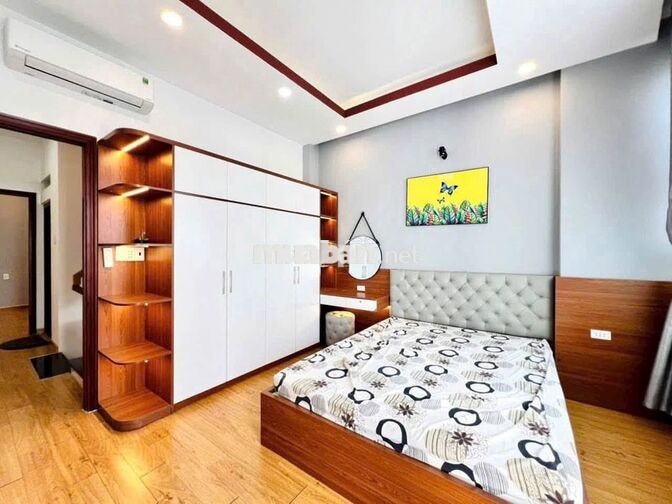 CHO THUÊ NHÀ 3 LẦU MỚI ĐẸP HẺM ĐƯỜNG TRẦN THỊ HÈ QUẬN 12 