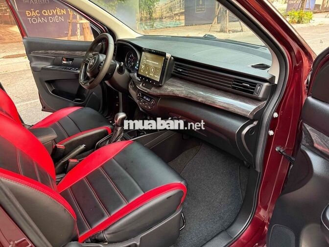 SUZUKI ERTIGA 2022 AT xăng điện
