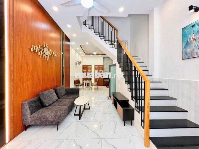 CHO THUÊ NHÀ 3 LẦU MỚI ĐẸP HẺM ĐƯỜNG TRẦN THỊ HÈ QUẬN 12 