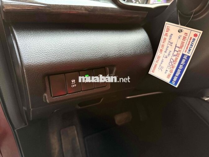 SUZUKI ERTIGA 2022 AT xăng điện