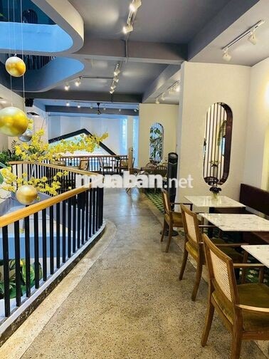 NGANG 7M - MẶT BẰNG 300M2 - NGUYỄN THỊ MINH KHAI ,PHƯỜNG 5, QUẬN 3