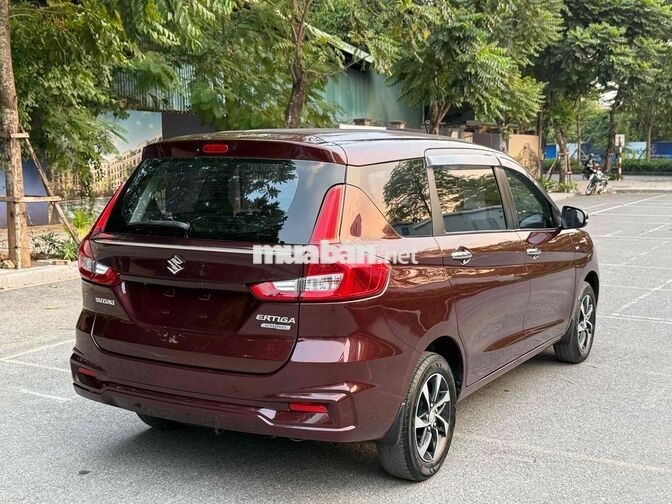 SUZUKI ERTIGA 2022 AT xăng điện