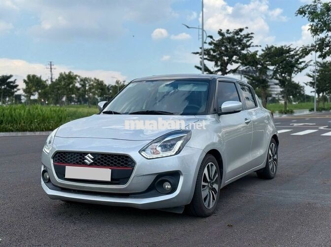Suzuki Swift 2019 GLX 4 vạn màu bạc