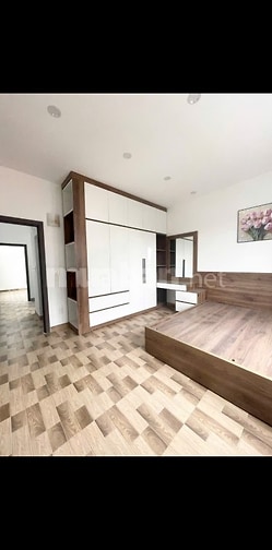 Bán Gấp nhà 3 tầng lô góc có thương lượng