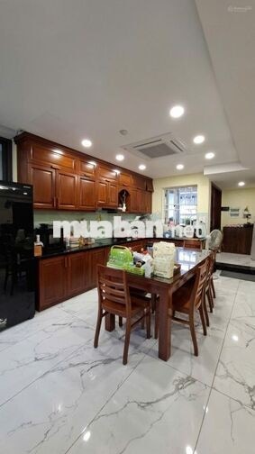 Cần bán căn hộ Penhouse Cao Ốc H2 Đ/C 196 Hoàng Diệu