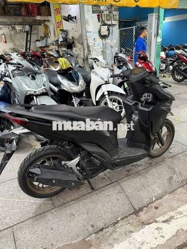 Honda Vario 125 2024 đen nhám mới 90%