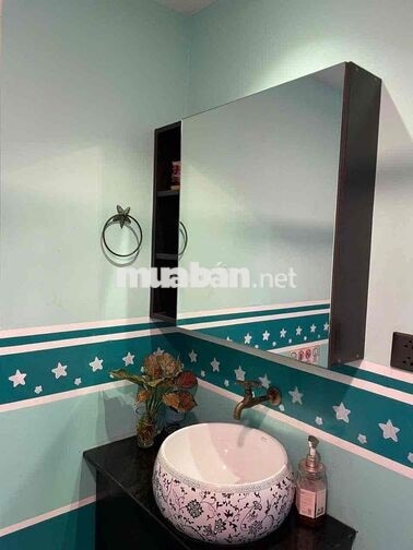 Cho thuê căn hộ Võ Văn Tần, quận 3