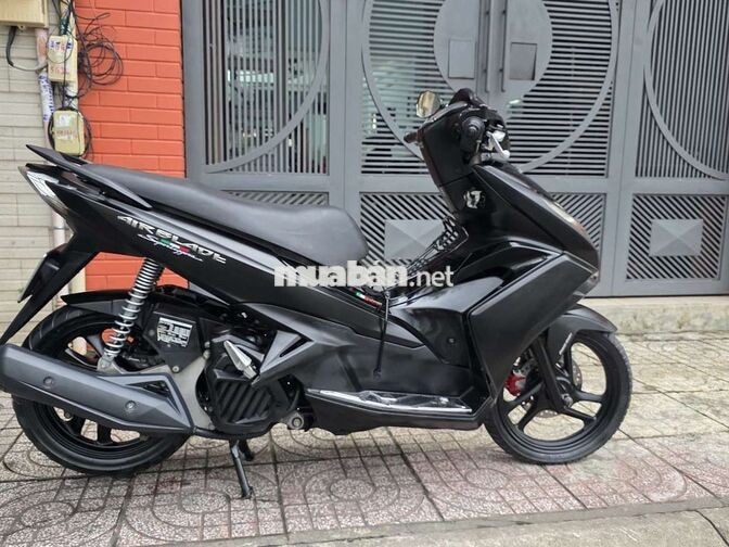 Honda Air Blade 2015 125 màu đen