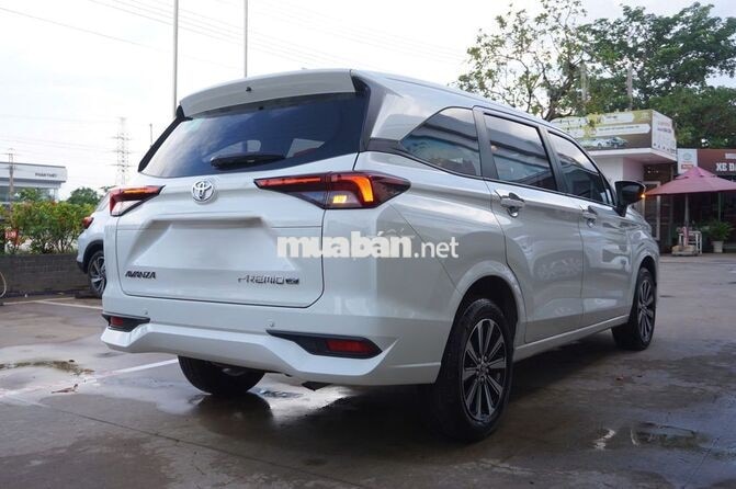 Toyota Avanza 2025 G CVT 13117 km Trắng