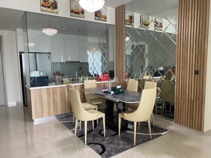 Cho thuê căn hộ Q2 Thảo Điền, 112m2, 3 Phòng Ngủ, view sông, $2.500/th
