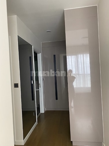 Cho thuê căn hộ Q2 Thảo Điền, 112m2, 3 Phòng Ngủ, view sông, $2.500/th