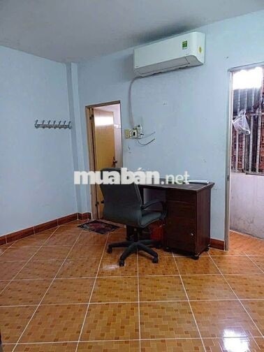 nhà cho thuê Phạm thế hiển f6 Q8