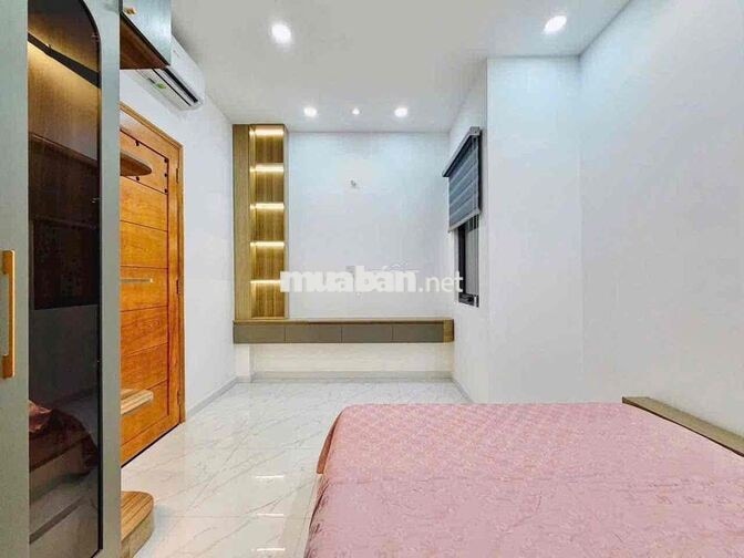 Nhà Nguyễn Tư Giản Mới Keng 3Lầu 4PN Nội Thất Xịn 15tr