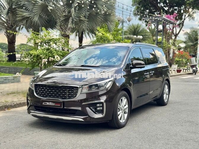 Kia Sedona 2019 Luxury 27k km Nâu